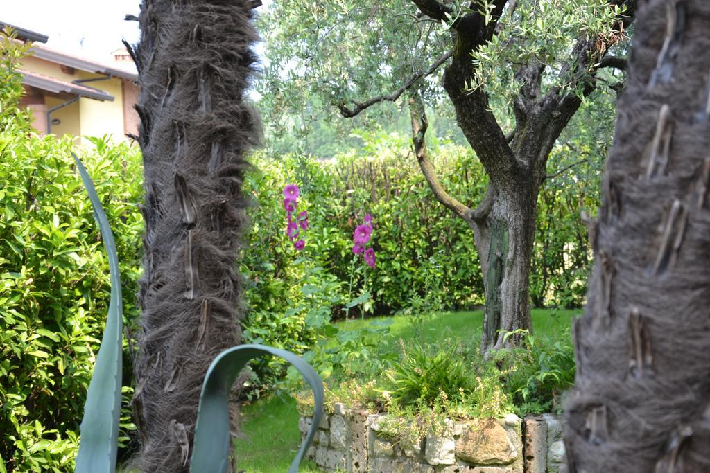 B&B Garda 4U Desenzano del Garda Exterior foto