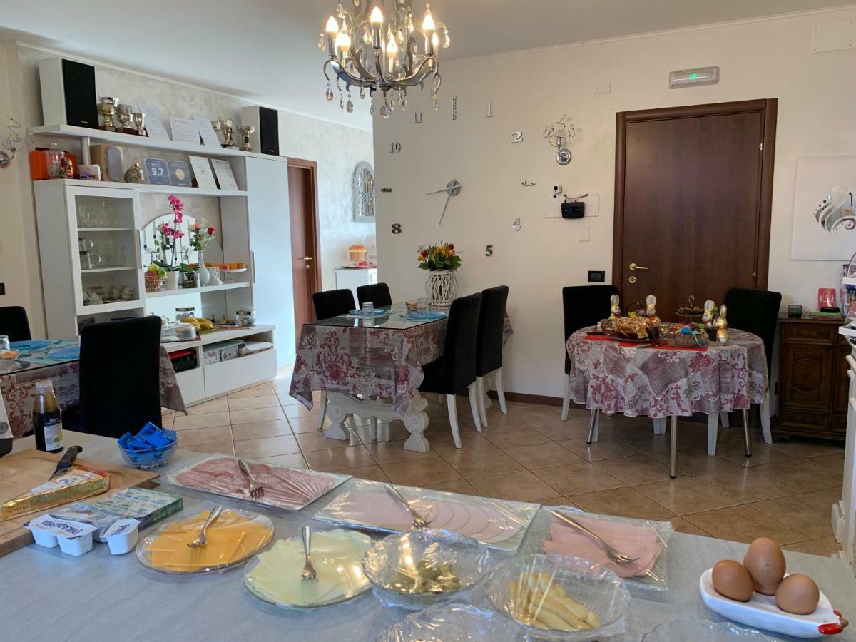 B&B Garda 4U Desenzano del Garda Exterior foto
