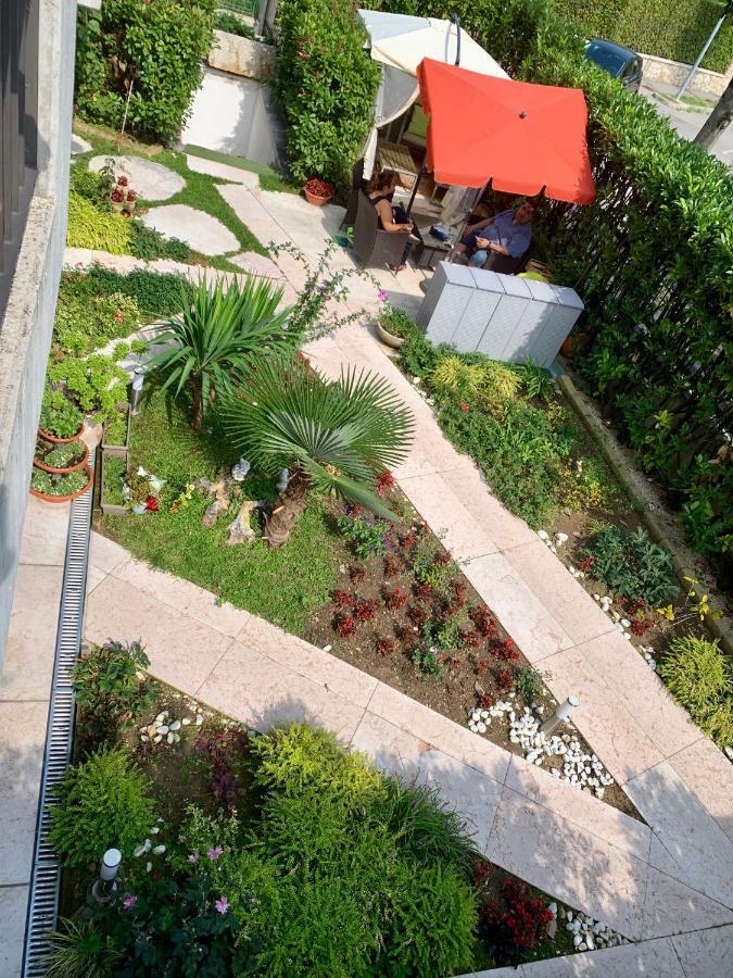 B&B Garda 4U Desenzano del Garda Exterior foto